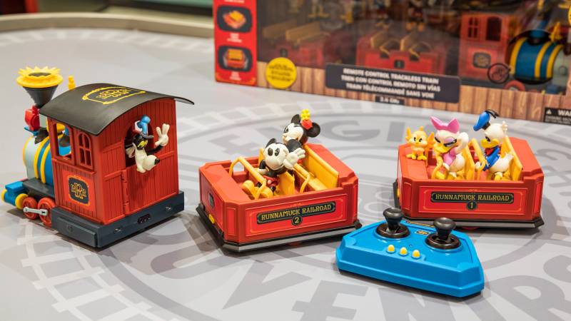 Mickey's Toontown - Mickey & Minnie's Runaway Railway trem sem trilhos com controle remoto