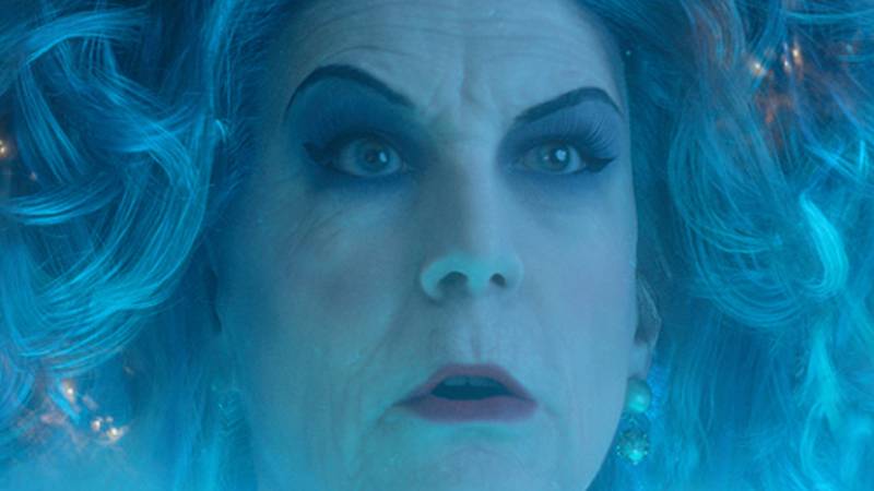 Primeira olhada em Jamie Lee Curtis como Madame Leota do novo filme 'Haunted Mansion'