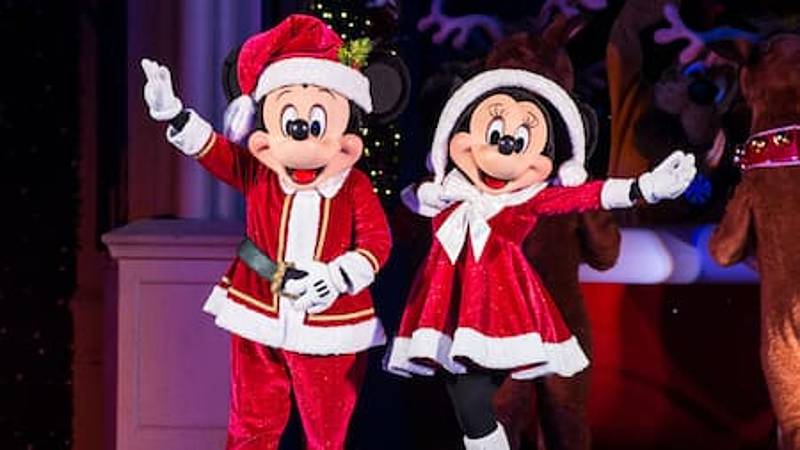 Festa de Natal Muito Feliz do Mickey - Mickey e Minnie