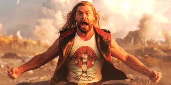 Chris Hemsworth Thor em 'Thor: Amor e Trovão'
